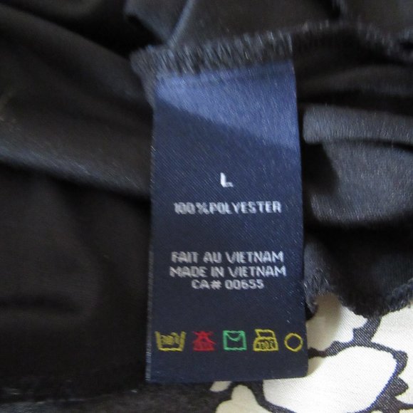 Reitman- Large-- 4 Items $25.00 - Picture 8 of 15